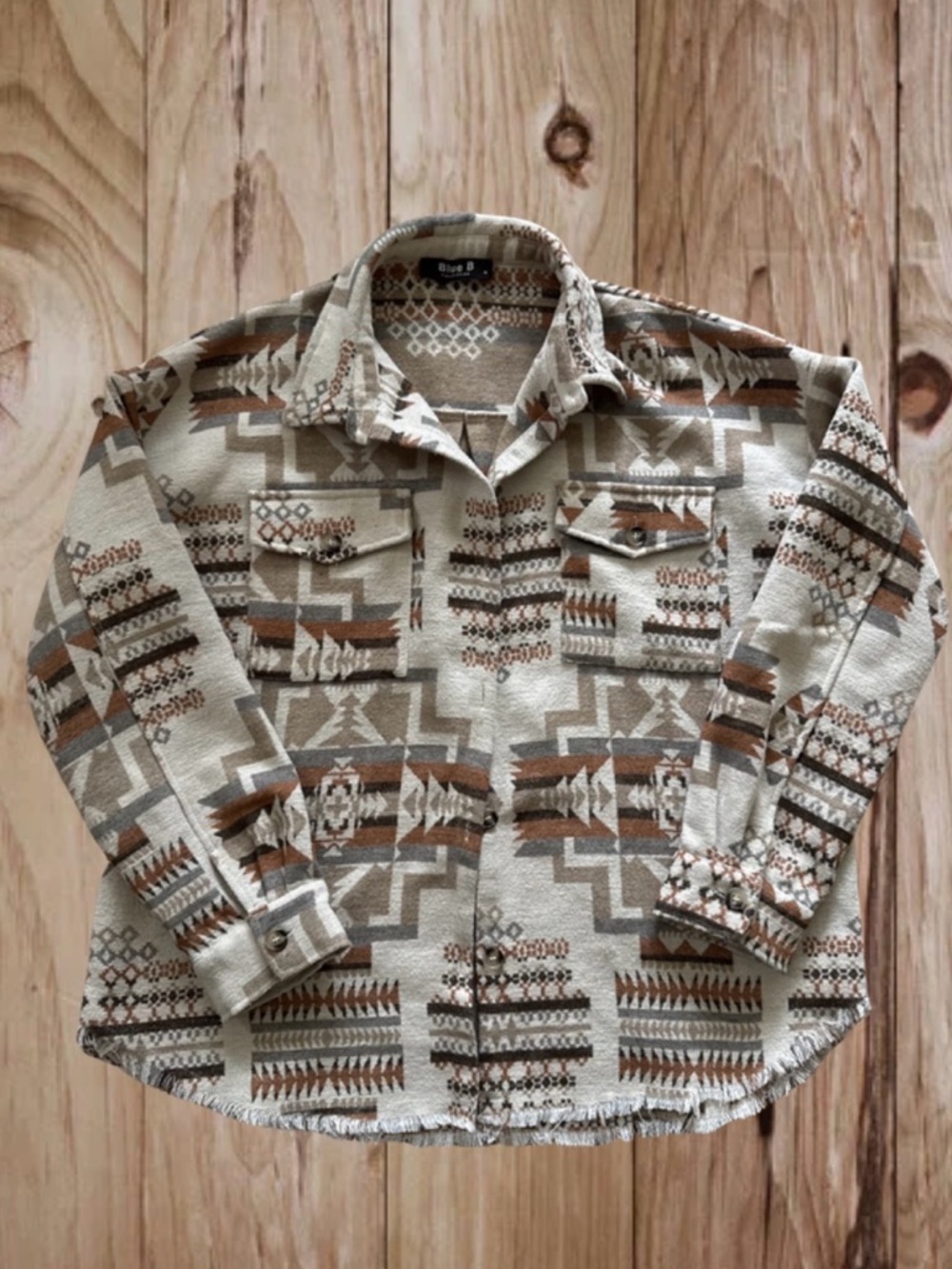 Southwestern Print Button-Up Shacklet in Beige and Brown